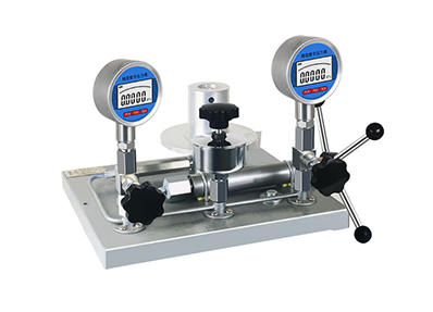 YS改良型活塞壓力計